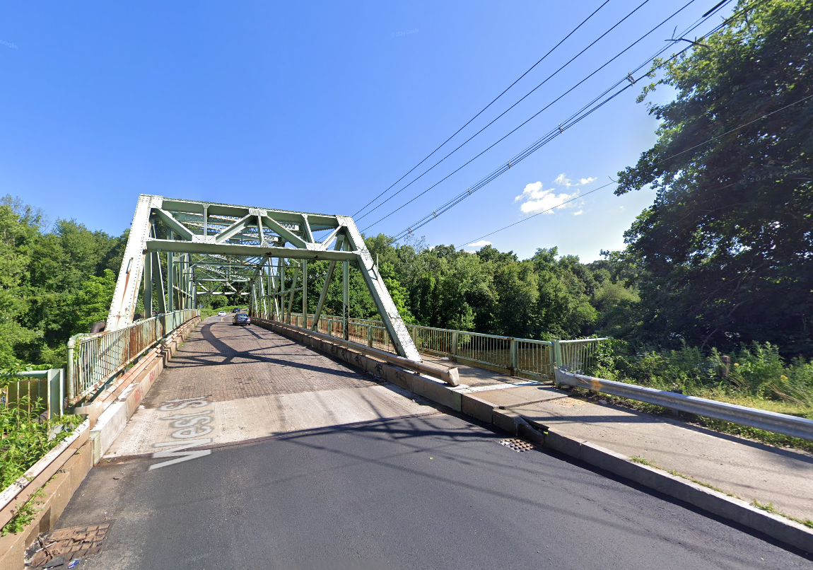 The West Street Bridge between Springfield and Ludlow_photo from Google Maps