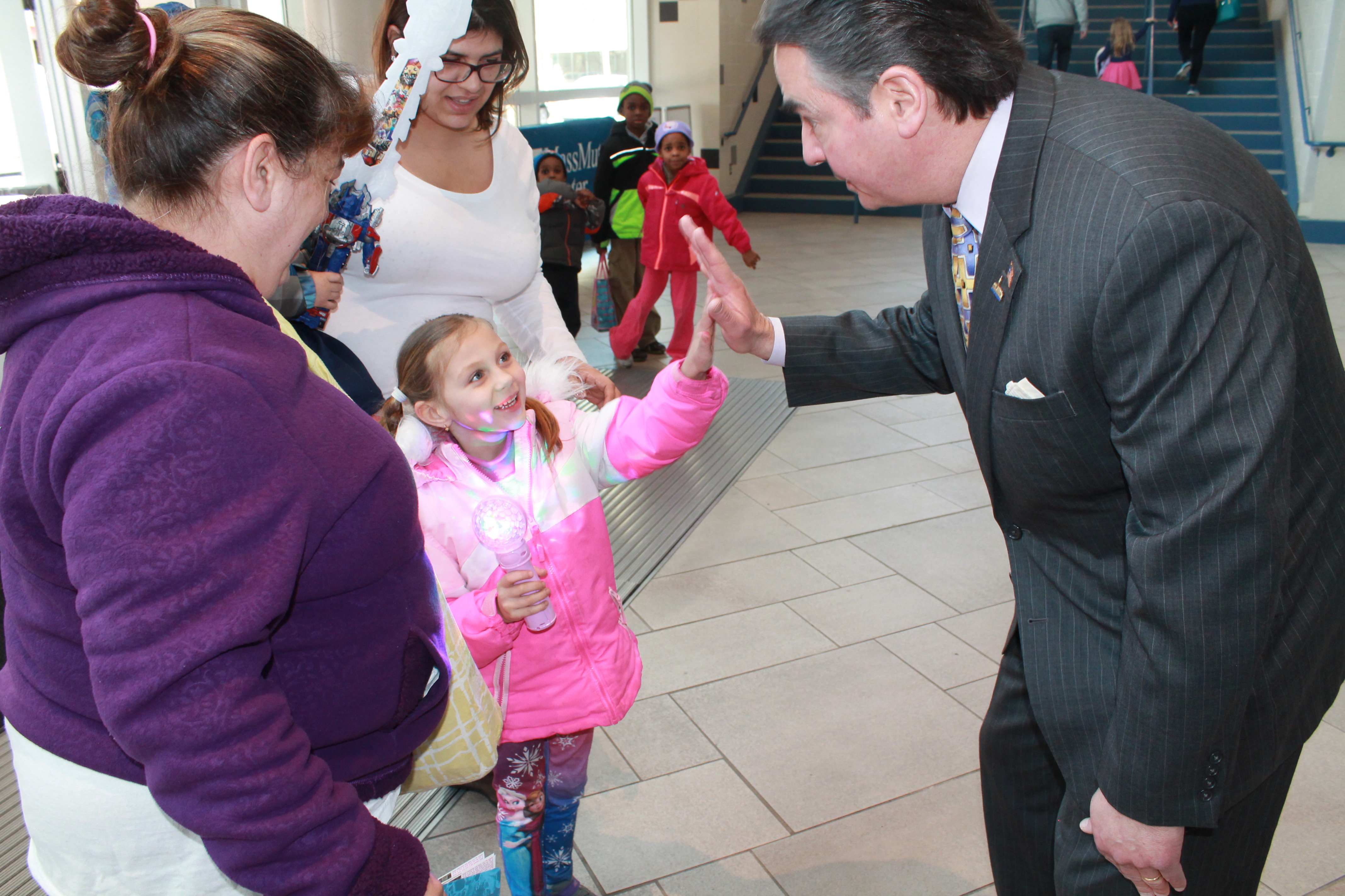 "Disney On Ice" Brings Show to Springfield City of Springfield, MA