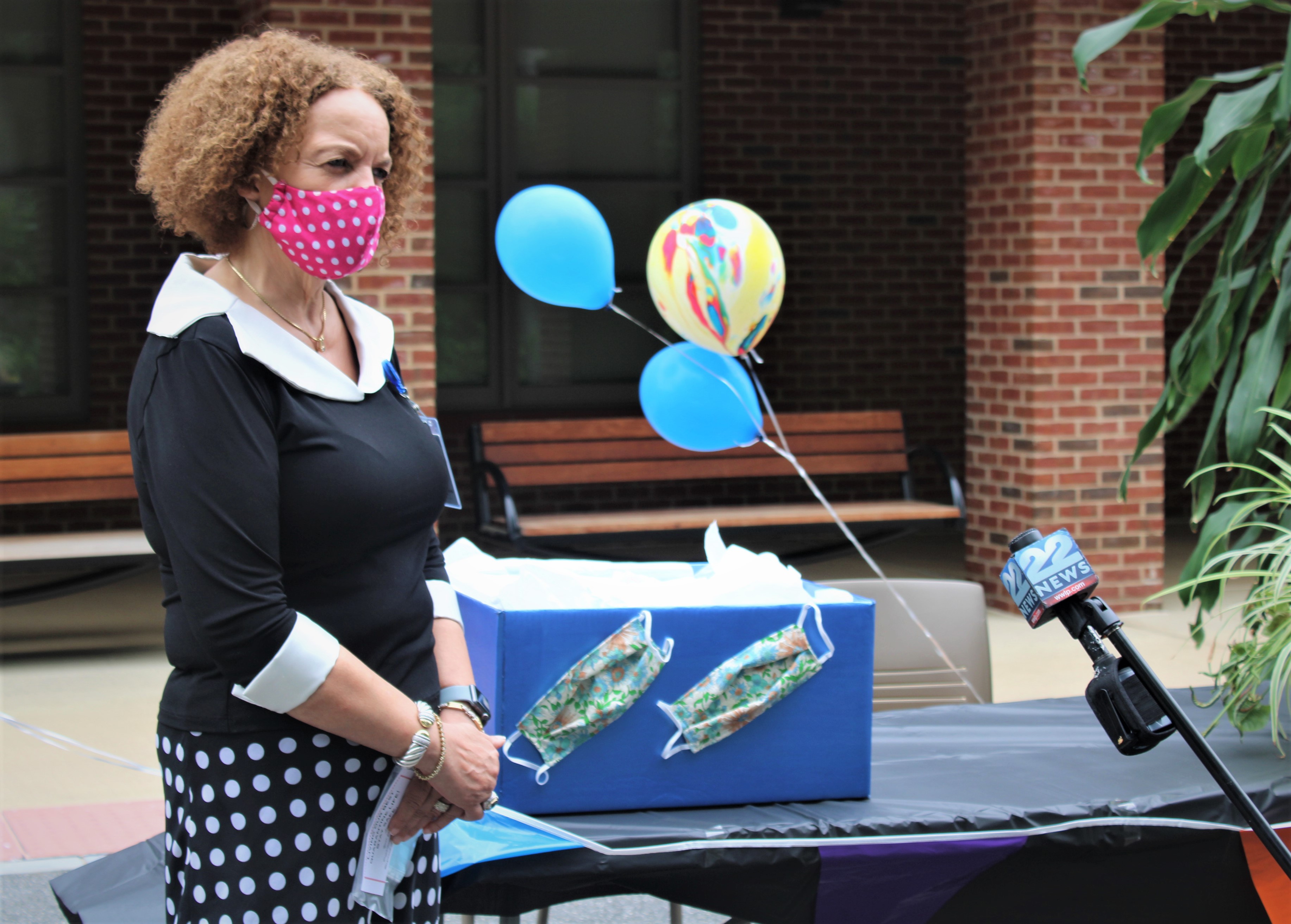 Mayor Sarno Attended Family Reunion DriveThrough Parade for