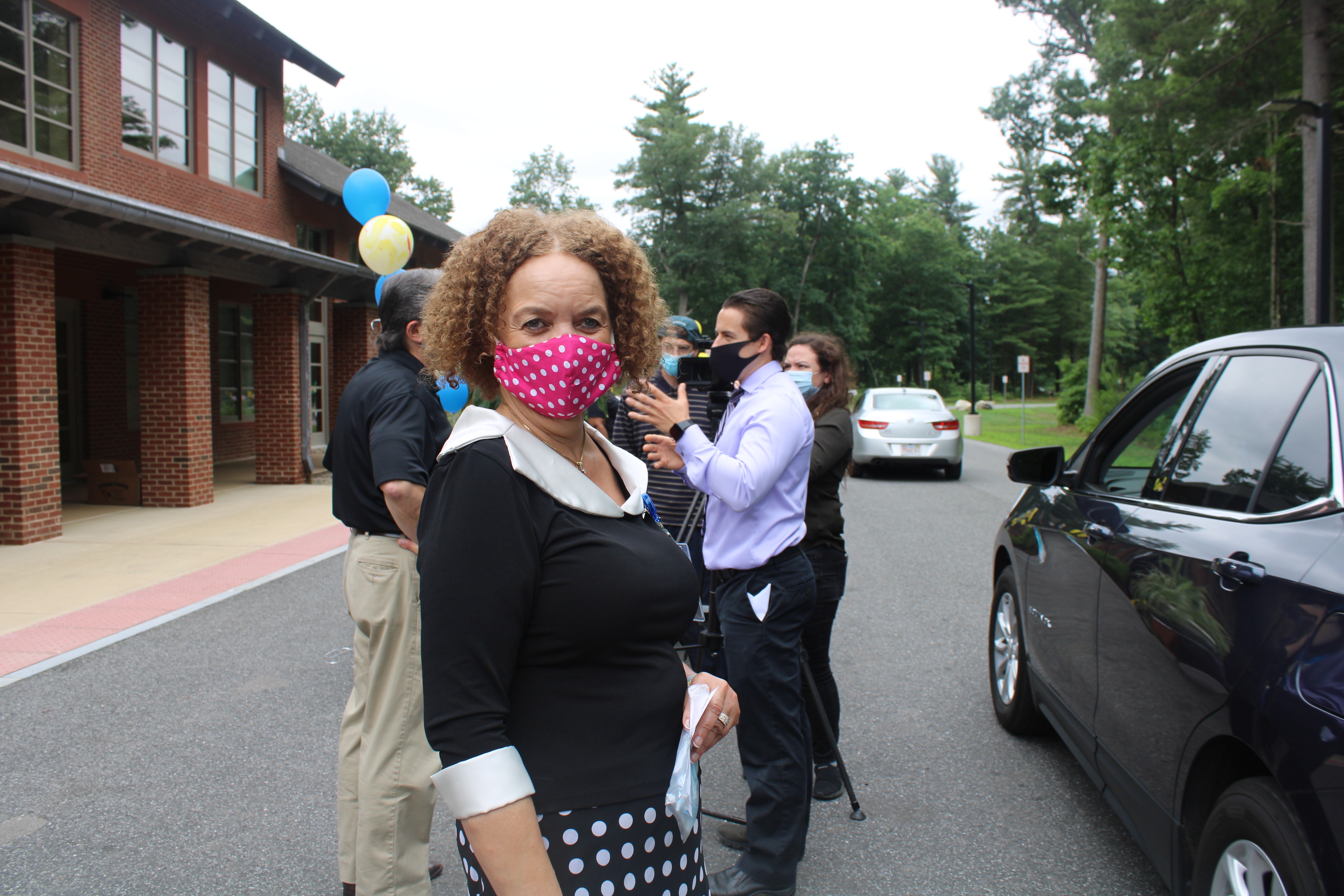 Mayor Sarno Attended Family Reunion DriveThrough Parade for
