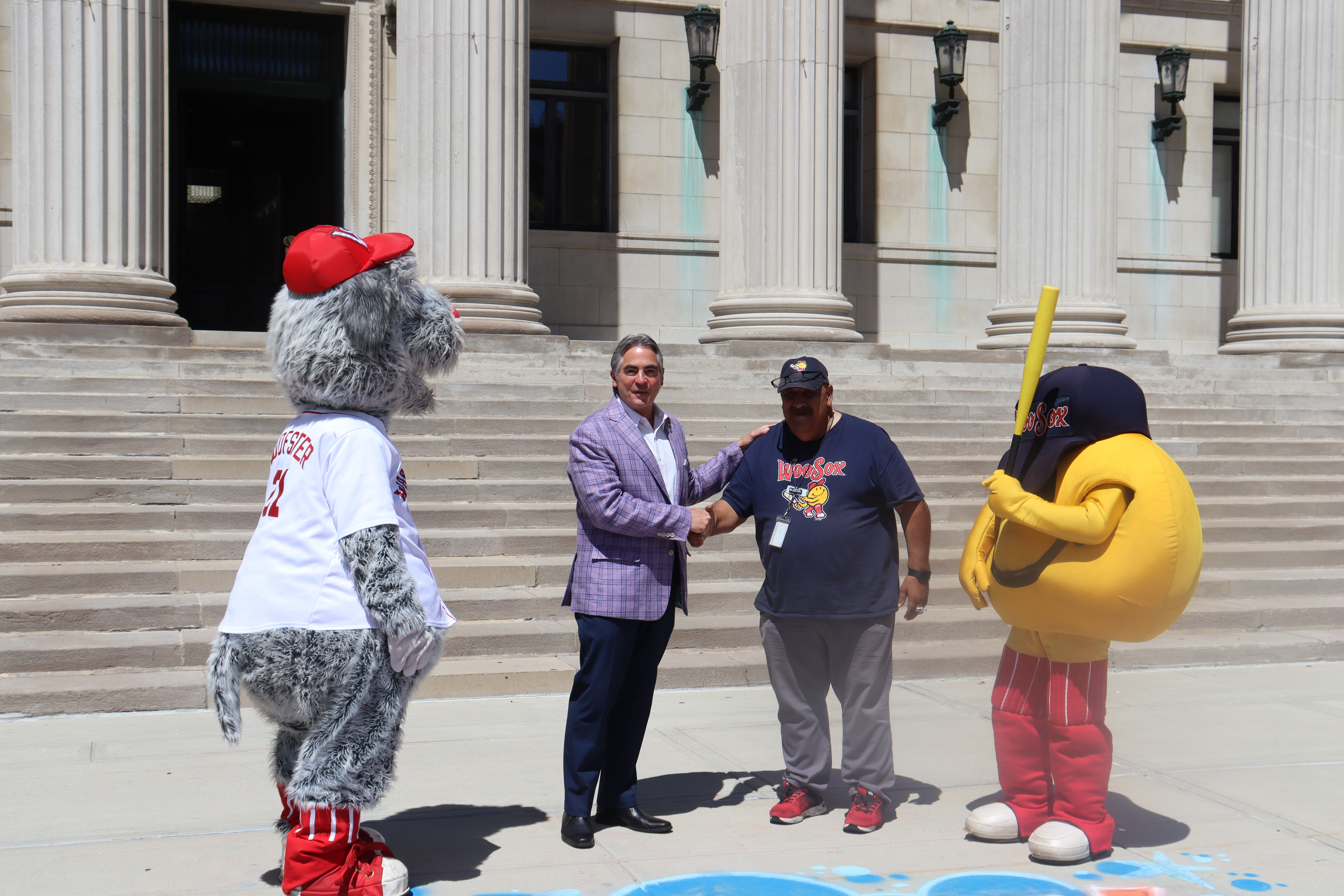 Mayor Sarno Welcomes Worcester Woo Sox for Visit to Springfield: City of  Springfield, MA